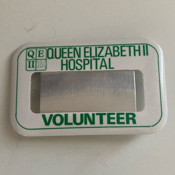 FREE WITH PURCHASE! Various Pins - Picture 6 of 12